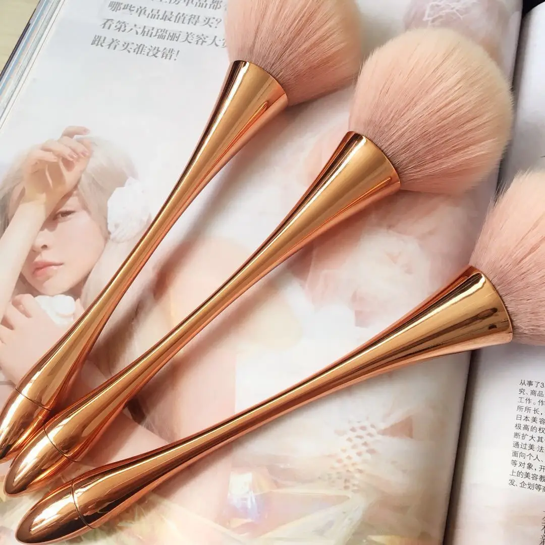 

RUBYONLY Makeup Brushes New Super Large Single Loose Powder Makeup Brush Long Handle Ladies Foundation Blush Beauty Tool Brush