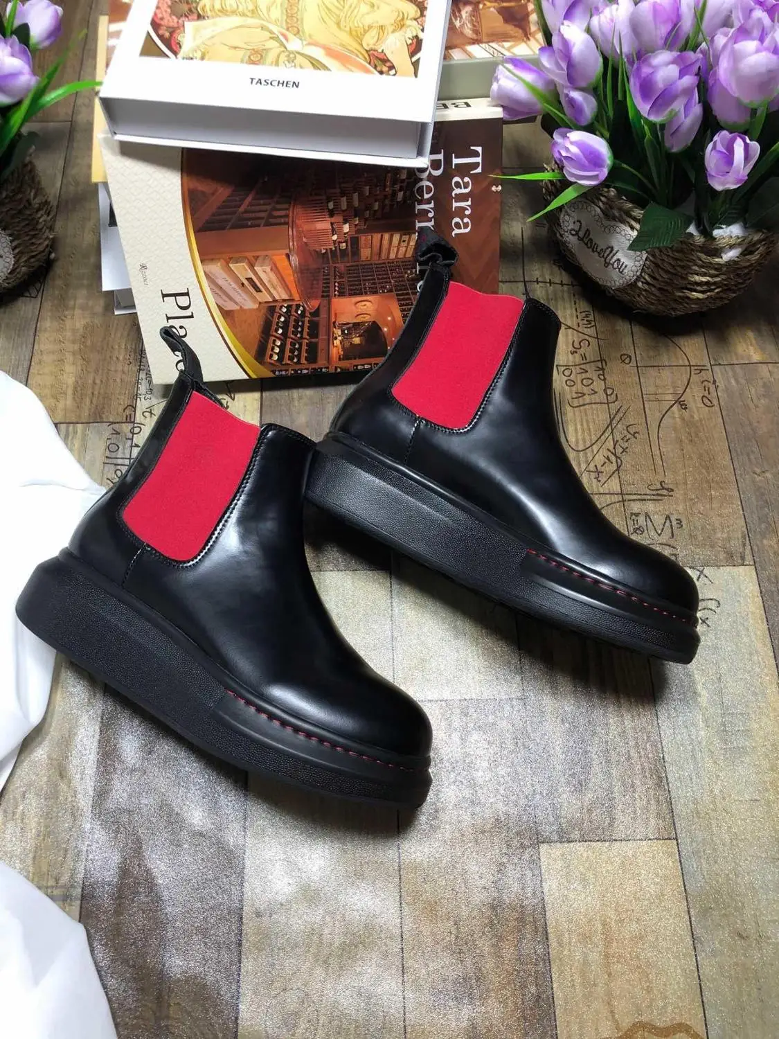 Обувь женские кожаные полусапожки с конским мехом ботинки средней высоты