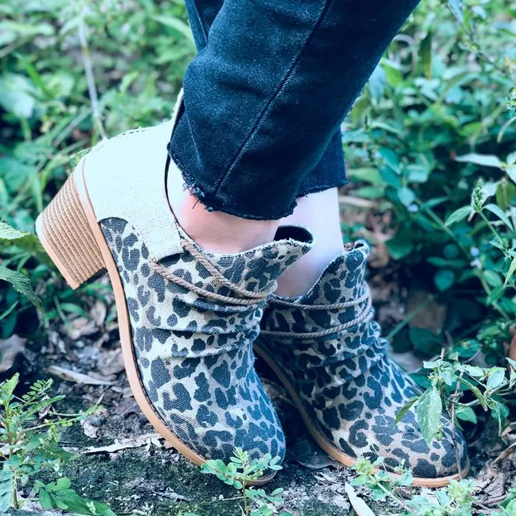 

Women's Boots Winter Leopard Canvas Nude Boots 2021 Zipper Mid-heel Pointed Toe Short Boots Outdoor Casual Warm Women's Boots