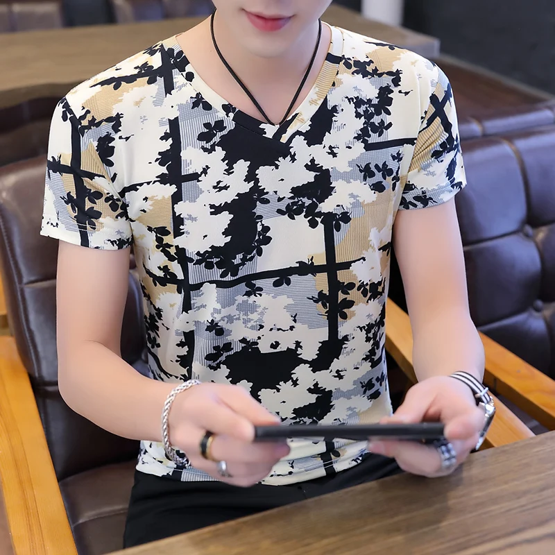 Новинка летняя Красивая Корейская мужская футболка для отдыха из вискозной