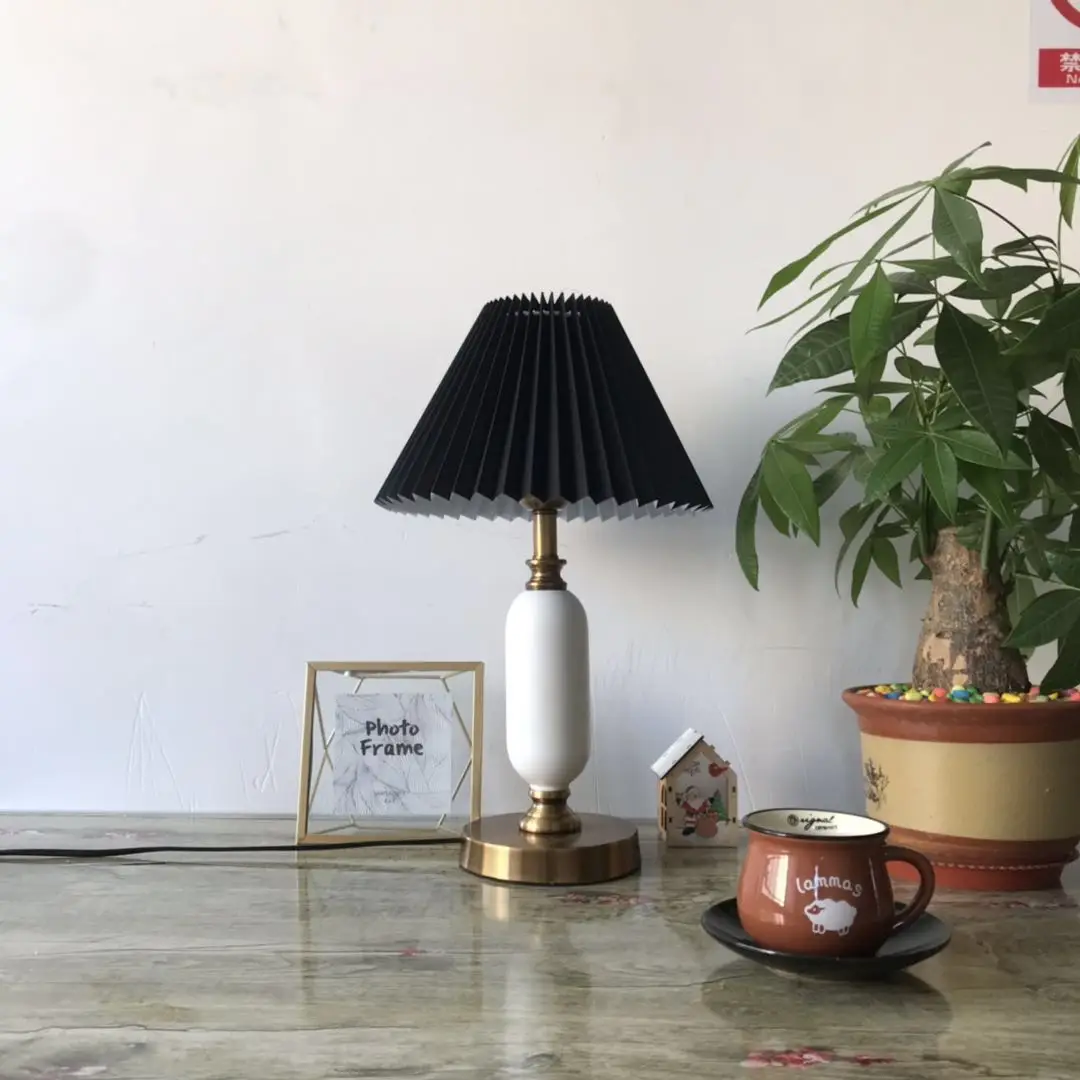 Современная Корейская Настольная лампа с медной основой 110-220 В домашнее