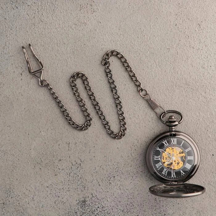 Часы карманные &quotСкелетон&quot механические на цепочке чёрные/золотые d=4.5 см 3572455 -