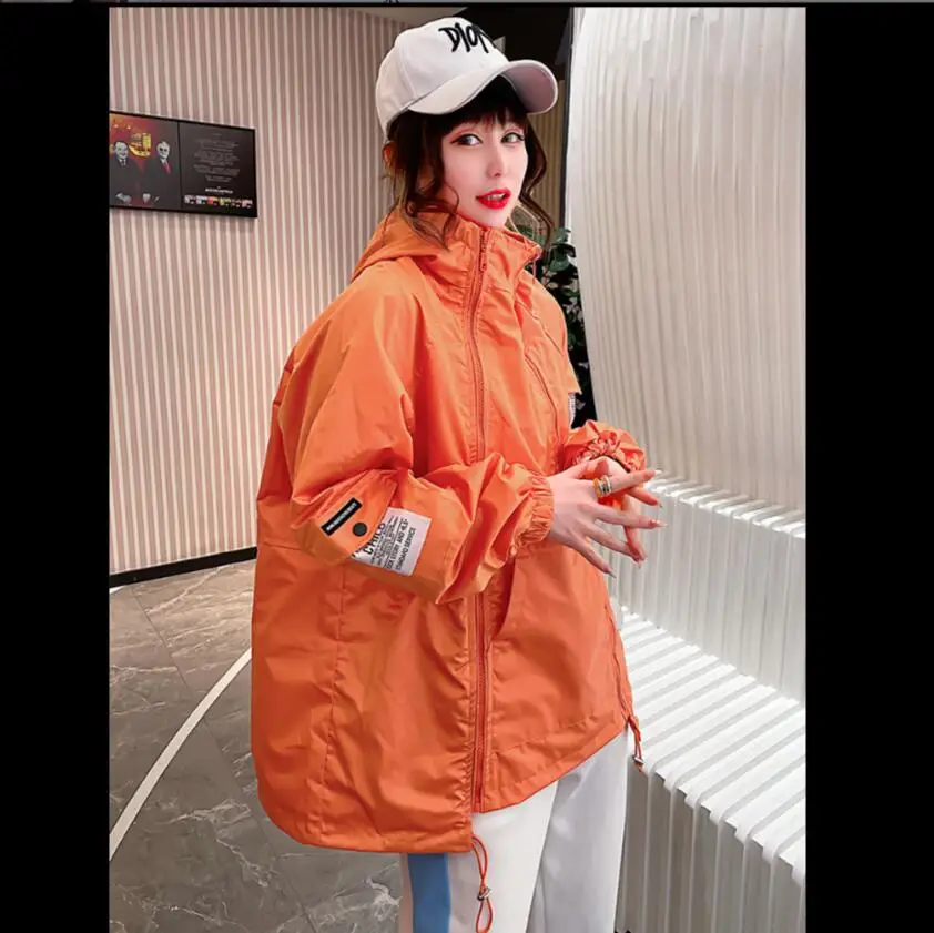 Женская куртка на двойной молнии тонкая короткая ветровка в европейском стиле