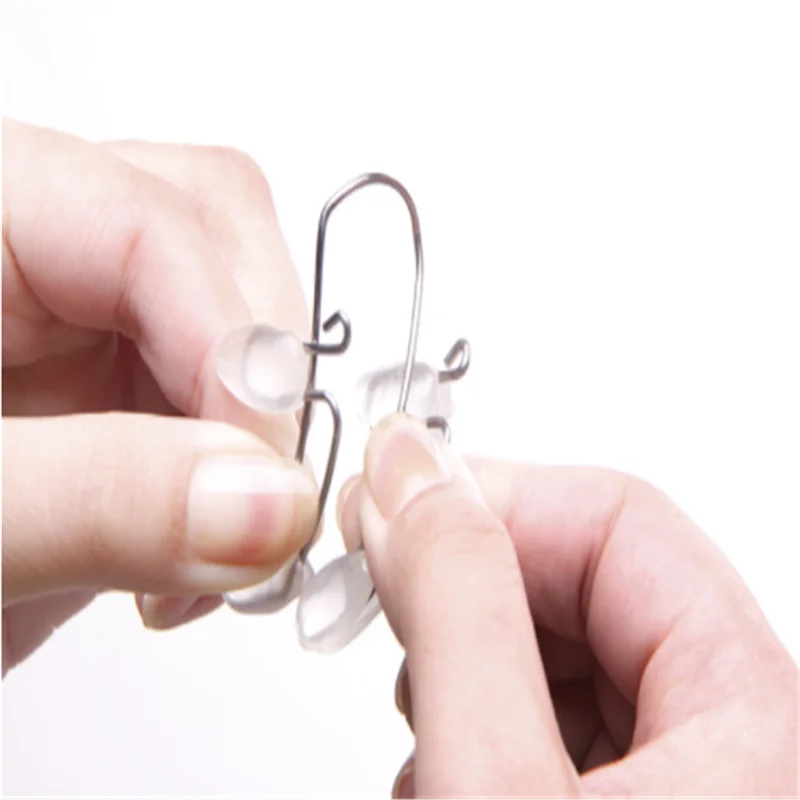 

1PC Nose Shaper Soft Silicone Lifting Clip Nose Bridge Shaping Corrector Nose Up Slimming Massager Beauty Tools