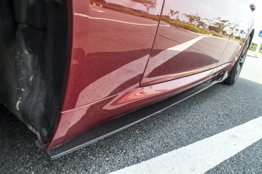 Универсальный комплект для защиты дверей из углеродного волокна защитные