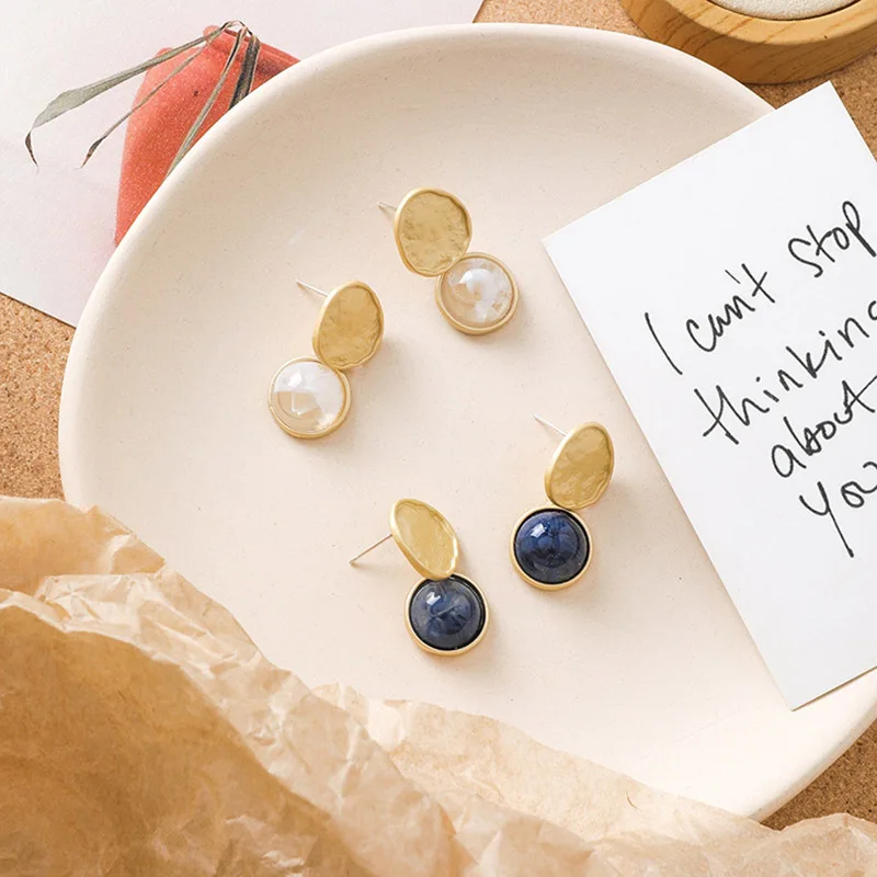 Мрамор серьги гвоздики с рисунком в стиле ретро Стиль маленькие круглые сережки