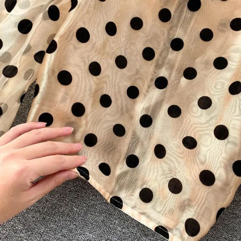 Ретро в горошек с принтом женский дизайн буфами на рукавах короткая блузка топы