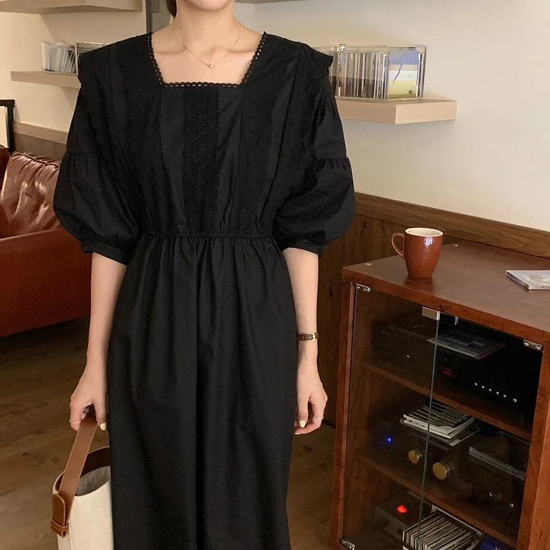 2021 retro French sweet square collar heavy crochet lace stitching five-point sleeve solid color dress three colors | Женская одежда