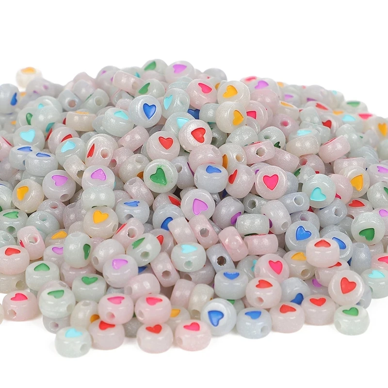 100 шт. 7 мм DIY акриловые буквы амулеты бусины ожерелье ручной работы светится в