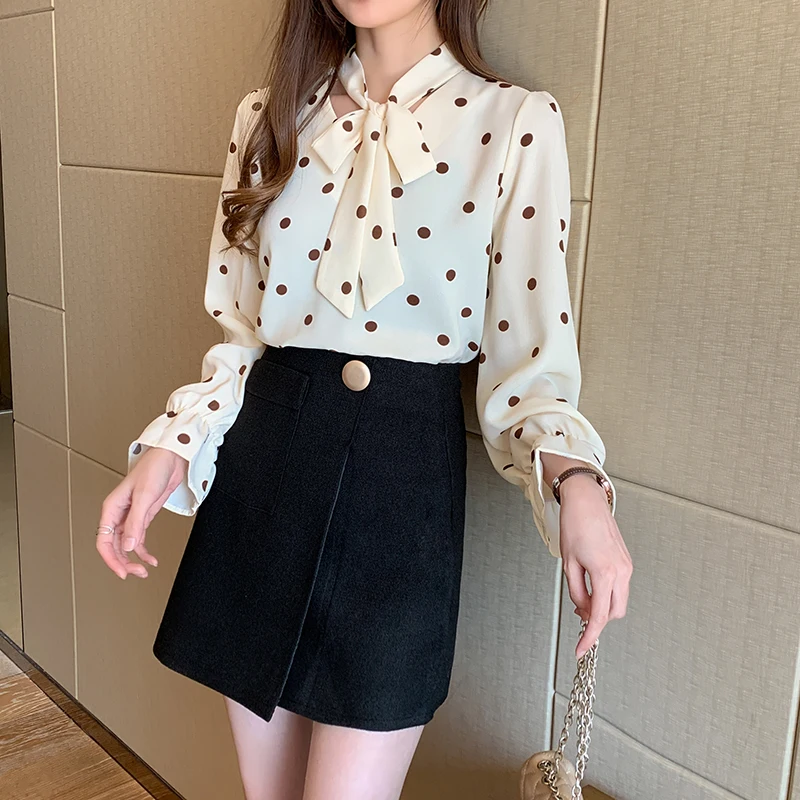 Женские шифоновые блузки в горошек с галстуком бабочкой красные черные белые для