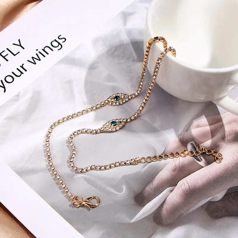 Женский браслет на ногу Caraquet блестящий золотого цвета со стразами свадьбу