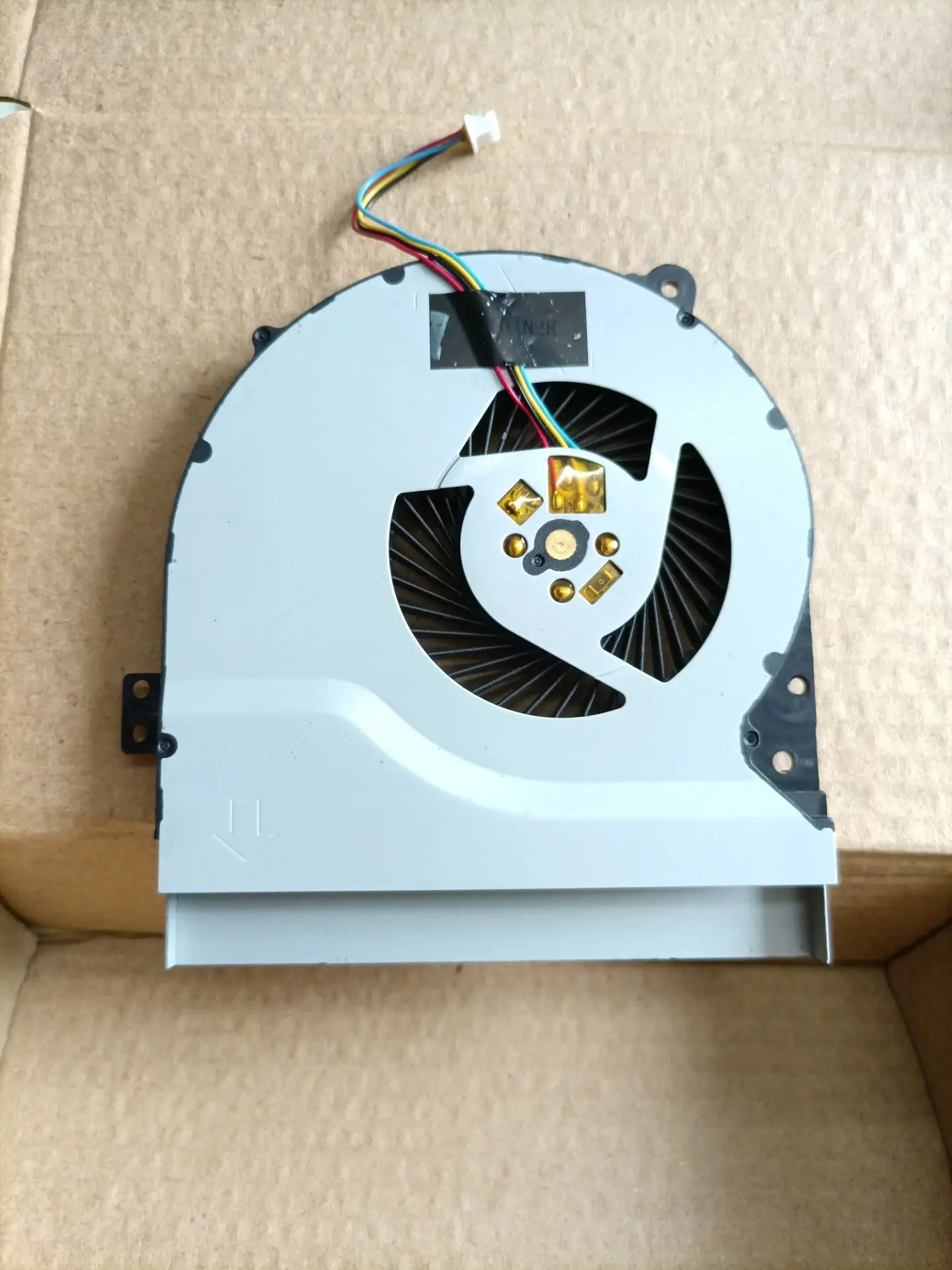 Оригинальный вентилятор для охлаждения процессора ноутбука ASUS X550C X552C X552V X550CC X550CL