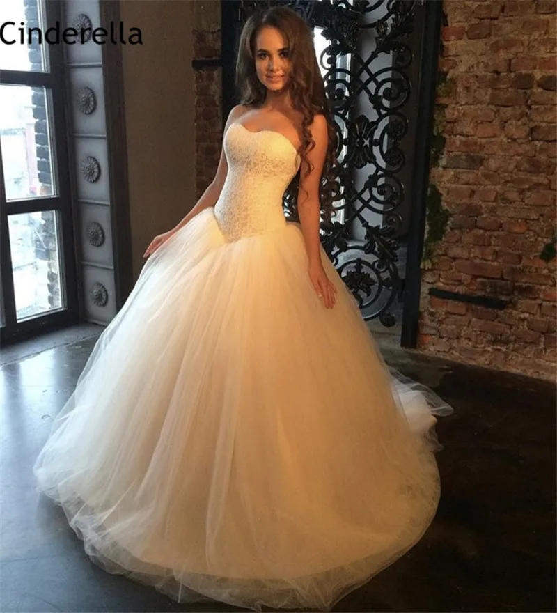 Золушка элегантный цвет слоновой кости возлюбленной без рукавов трапециевидной