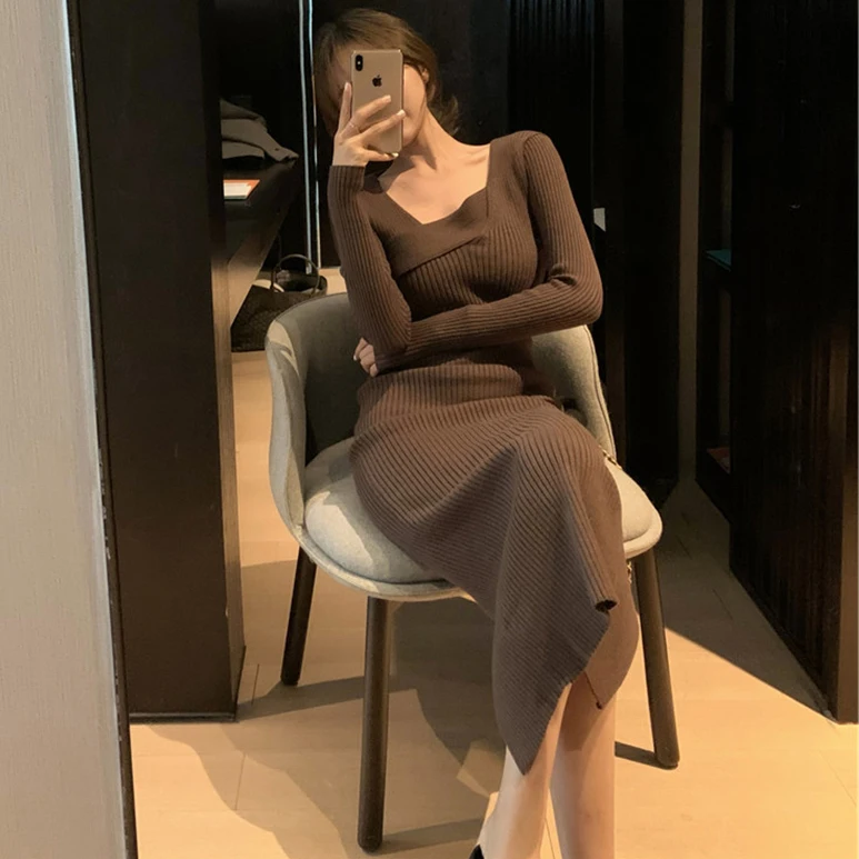 

Irregular knitted long-sleeved dress women 2020 spring new Korean style temperament waist short skirt slim skirt