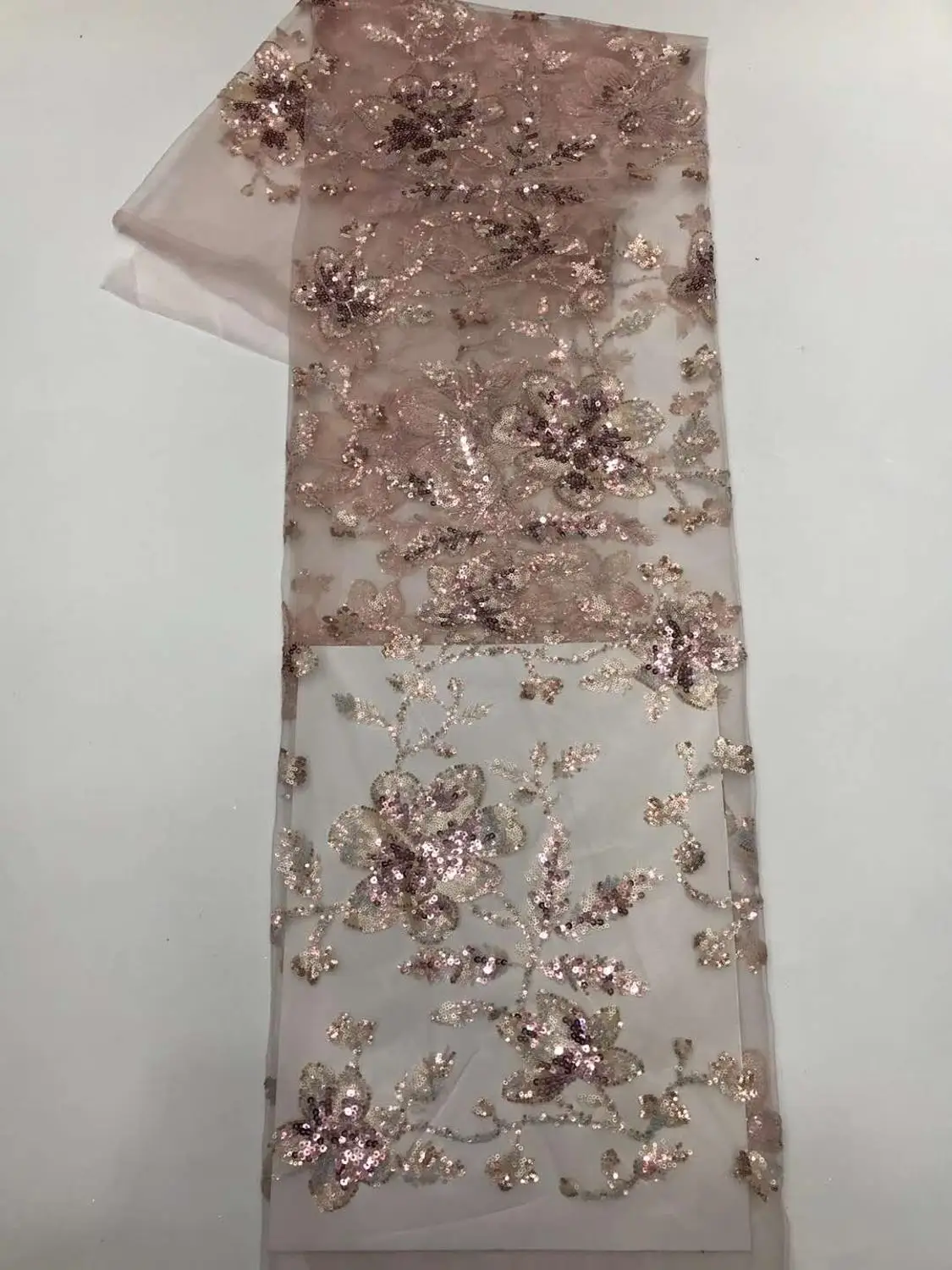 

Beautiful sequins embroidery fabric tulle lace French mesh sequins African Nigerian lace fabric for evening dresses, party dress