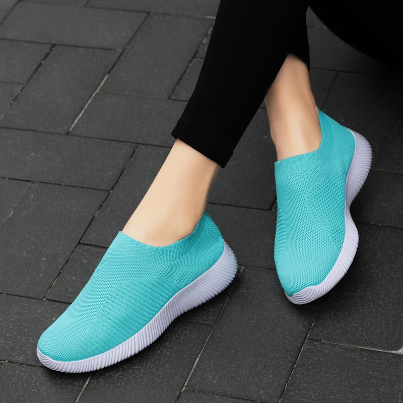 Скидки Лето 2020 Новая женская обувь на плоской подошве Повседневная из сетчатого