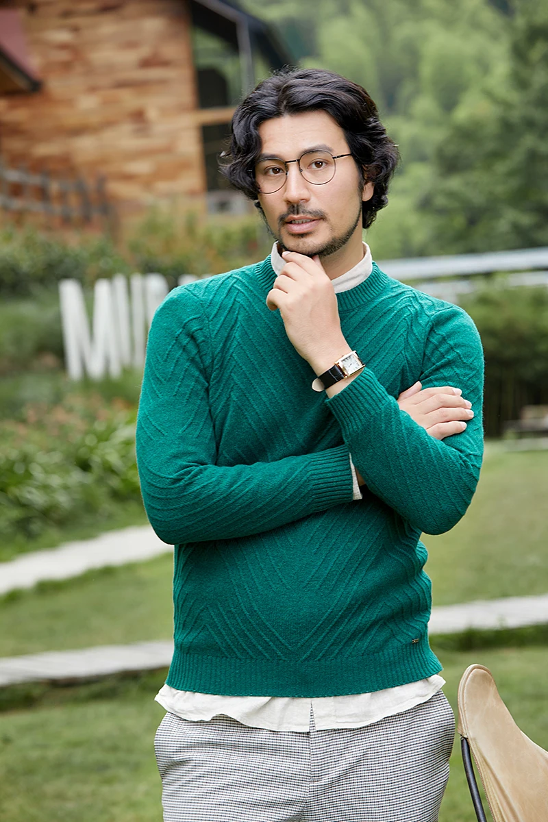 

Zhili Men's Knit Thin Stripes Crew Neck Wool Sweater