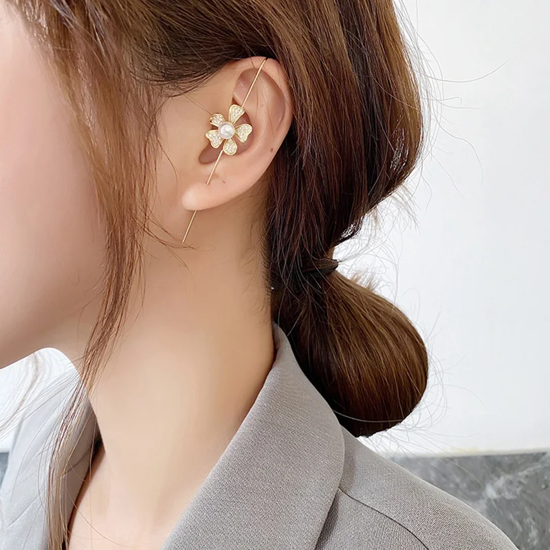 

New Ear Wrap Crawler Hook Earring for Women Korean Style Crystal Lightning Stud Earring Personality Climber Earring Jewelry Gift