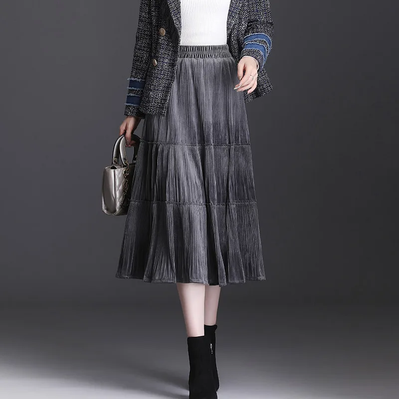 

2020Autumn Winter New Arrivals High Waist Slim Gold Velvet Cake Skirt Elastic Waist Casual A-line Women Long Skirt Free Shipping