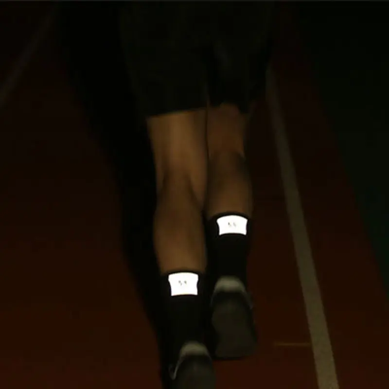 Черные дышащие спортивные носки для бега мужские фитнеса средней длины