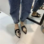 Новинка 2021, сандалии Baotou на плоской подошве с вышивкой для женщин, модная универсальная обувь с полуоткрытым носком