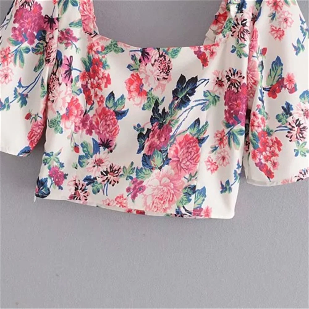 

2020 Spring Women's New Square Collar Puff Short Sleeve Laminated Decorative Top Print Short Top Shirt