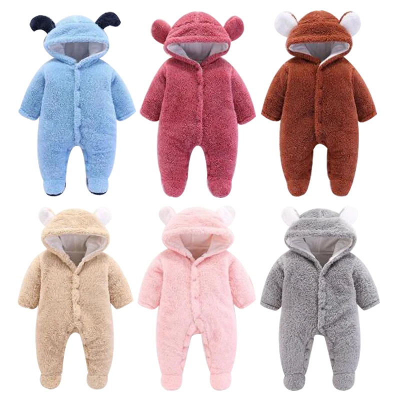 Новинка весна-осень 2022 Одежда для новорожденных на зарубежном фоне мамы и