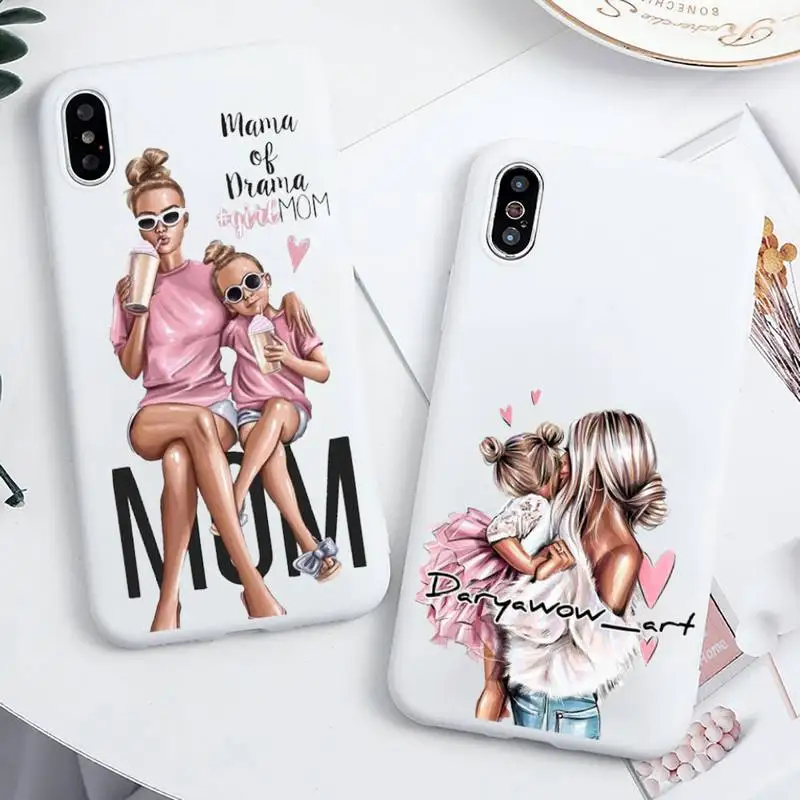 

girl Queen Mom and baby Phone Case Candy Color for iPhone 6 6S 7 8 11 12 XS X SE 2020 XR mini pro Plus MAX funda