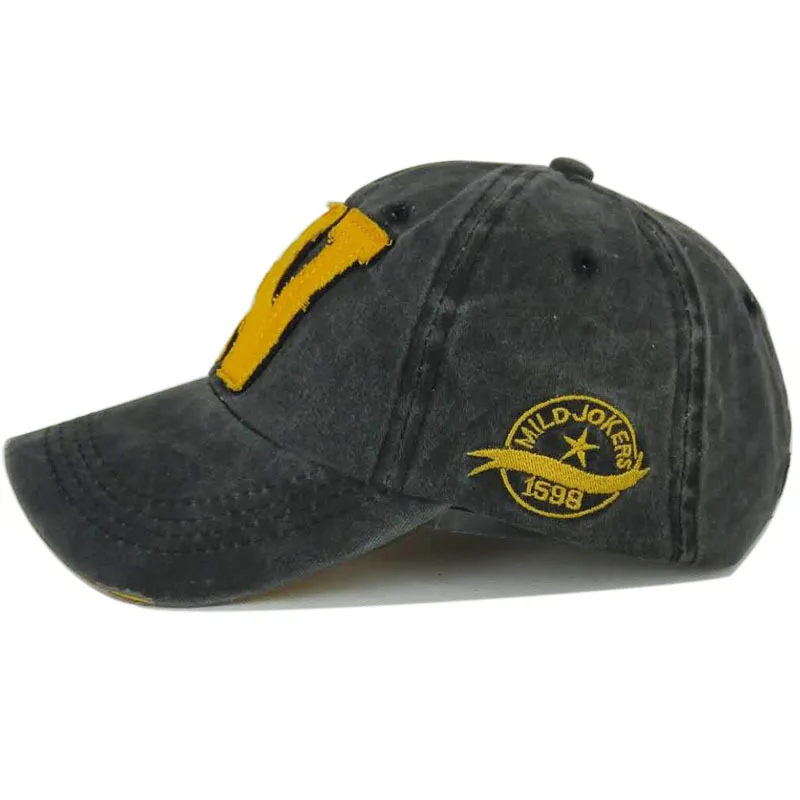 Бейсболка Весенняя с вышивкой W-letter летняя кепка утиным язычком уличная