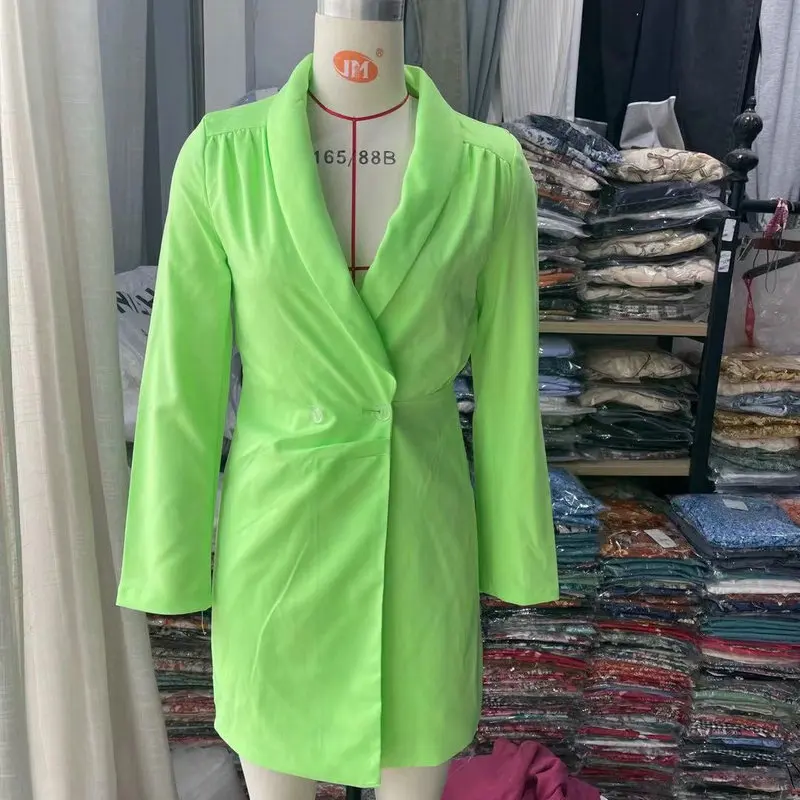 

Fashion Women Autumn Fluorescent Green Suit Dresses Tailored Shawl Collar Design Long Sleeve Hipline Length Staight Dress 2021