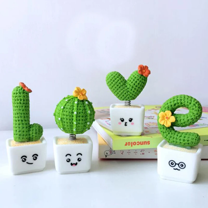 

4pcs Creative Simulatie Cactus Vormige Versieringen Decoratieve Bonsai Prop Cactus Decoratie Plant Ingemaakte Auto Decoratie