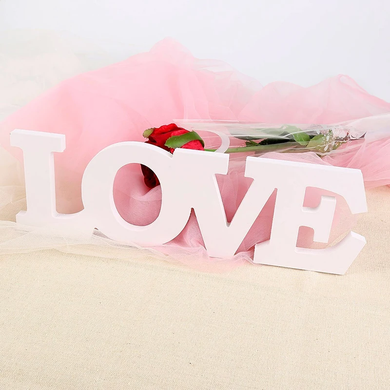 

1pc LOVE/LAUGH/LIVE Wooden Letters Wedding Sign For Sweet Heart Table Decor Romantic Marriage Party Decorative Accessories New