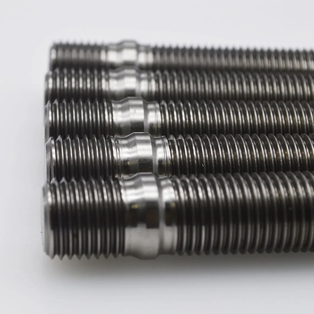 Серебряная высокопроизводительная титановая колесная шпилька Gr5 для гоночного