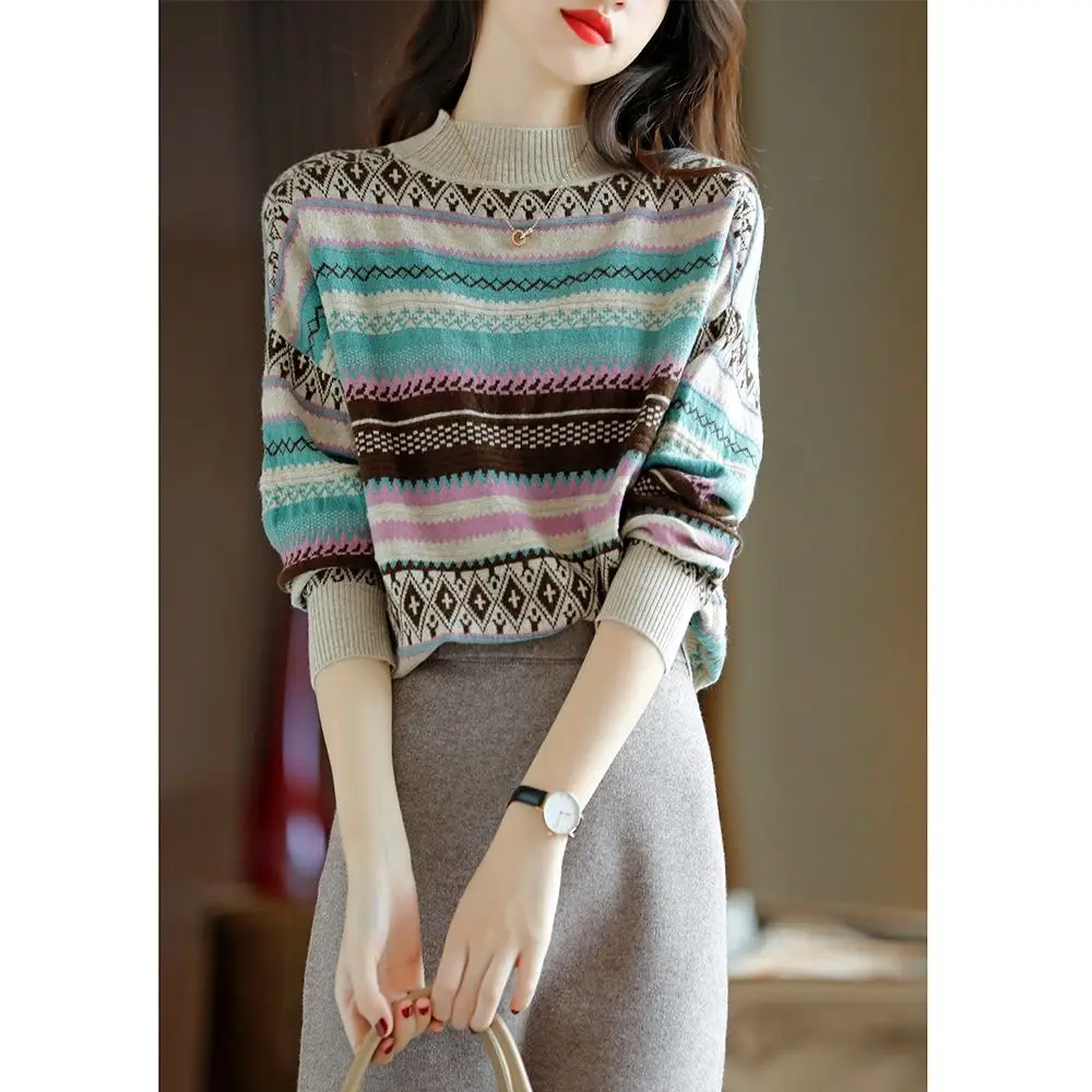 

2021 new knitted sweater women's lazy style loose retro jacquard national color matching knitted bottom coat