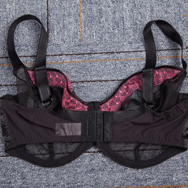 Женский утягивающий бюстгальтер без подкладки с полным покрытием на косточках 34