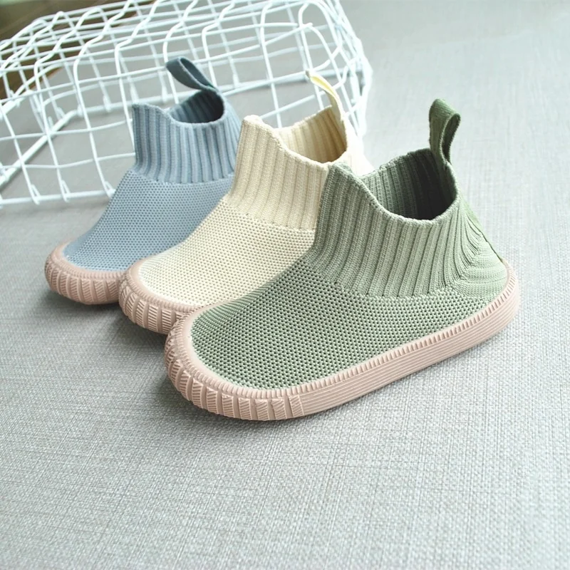 

Kids Sneakers Boys Sock Shoes Breathable Slip on Girls Fashion Lightweight Running Boots