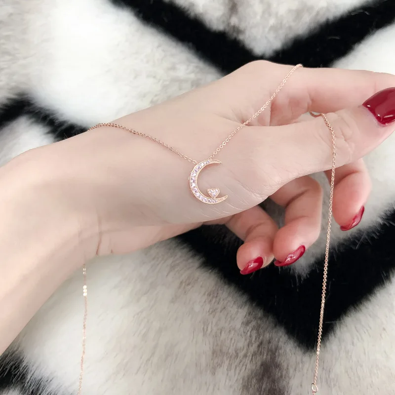 

Trendy Jewelry Love Moon Pendant Necklace Delicate Design AAA Zircon Chain Necklace Hot Selling For Girl Lady Gifts