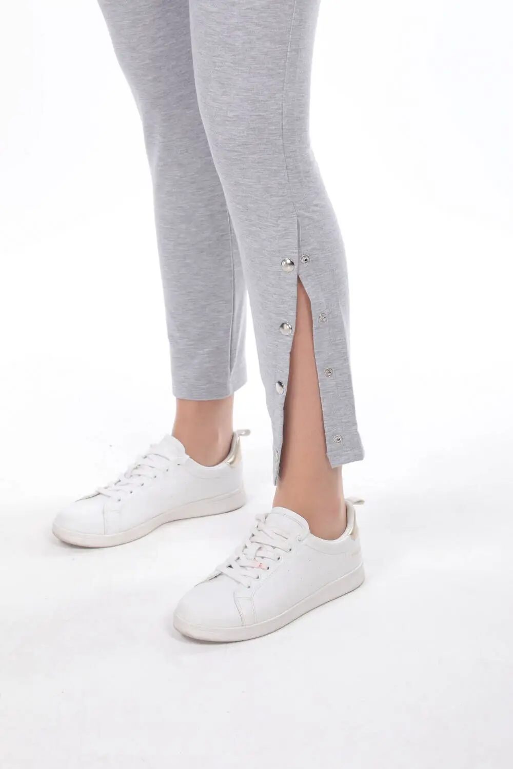 

Snap Detail Gray Womens Sweatpants