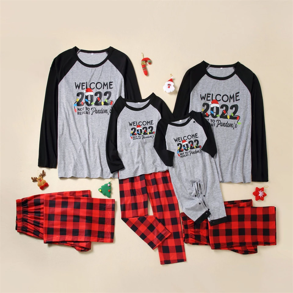 Mother Kids Family Look Matching Christmas Pajamas 2021 Cartoon Letter Printed Women's Tee Shirt Plaid Pants Pjs for Girls Baby