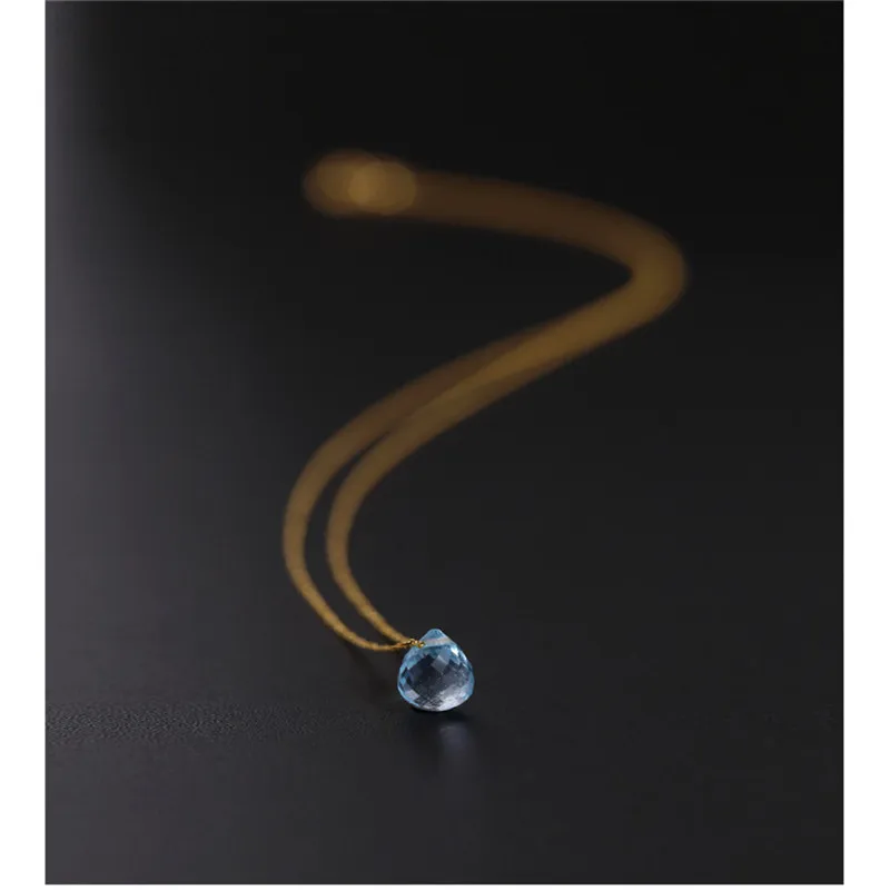 

DAIMI Sky Blue Topaz Water Drop Pendant Female Gemstones Genuine Yellow 18K Gold Simple Necklace Ceremony