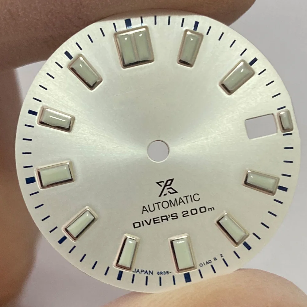 

Watch Parts 28.5mm White Dial Green Luminous Marks Date Window Display Suitable For NH35 Automatic Movement