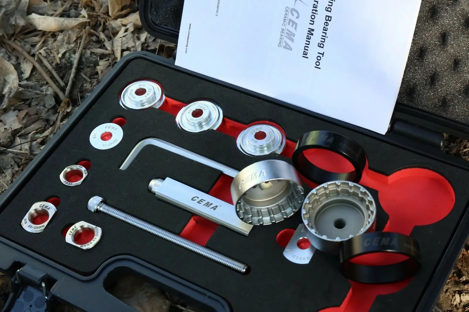 Многофункциональный набор инструментов для сборки и разборки велосипедного