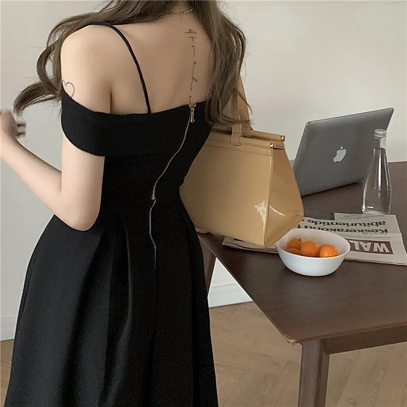 

New 2021 Summer Two Piece Set For Women Solid Sexy Slash Neck Spaghetti Strap Short Crop Top + High Waist Pleated Skirts Female