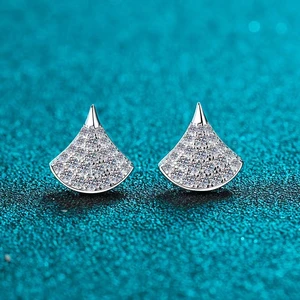Trendy S925 Silver 0.76ct Moissanite Skirt Earrings for Women Jewelry Plated Platinum Moissanite Stud Earrings Birthday Gift
