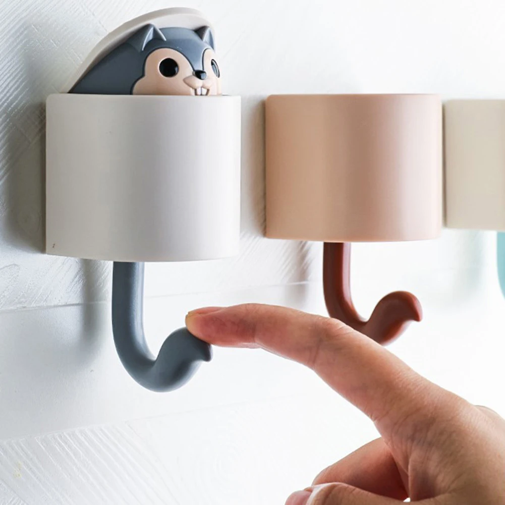 

Adhesive Cartoon Squirrel Hook, Cute Wall Hooks Heavy Duty Kitchen Rack for Kid's Room Bedroom