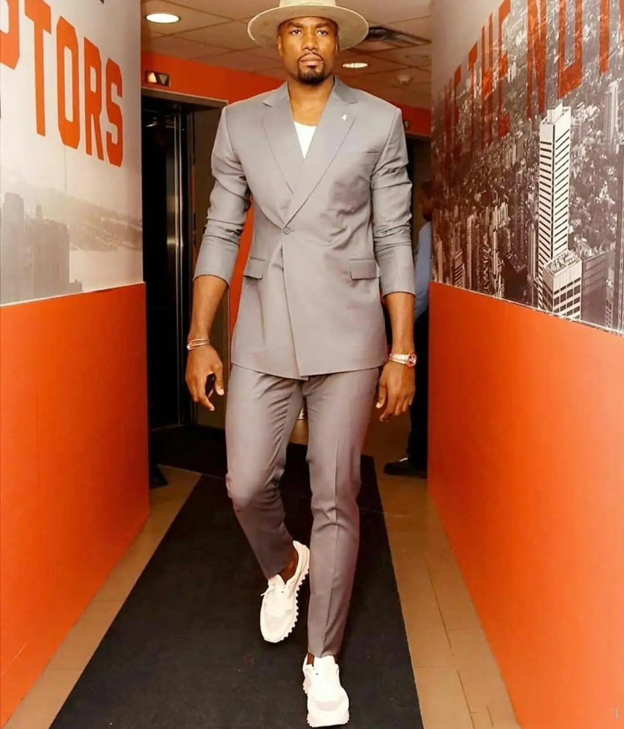 

YiMinpwp, серый мужской блейзер на одной пуговице, деловые костюмы, пиджак, мужская куртка, 2 предмета, пальто + брюки