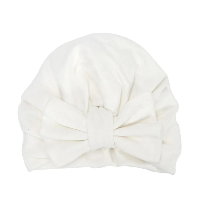 White baby hat Новая зимняя детская шапка для девочек с большим бантом, Осенняя детская шапка-тюрбан, реквизит для фотосессии, Младенческая шапочка, шапка для маленьких девочек, аксессуары, 12 цветов - Цвет: White baby hat