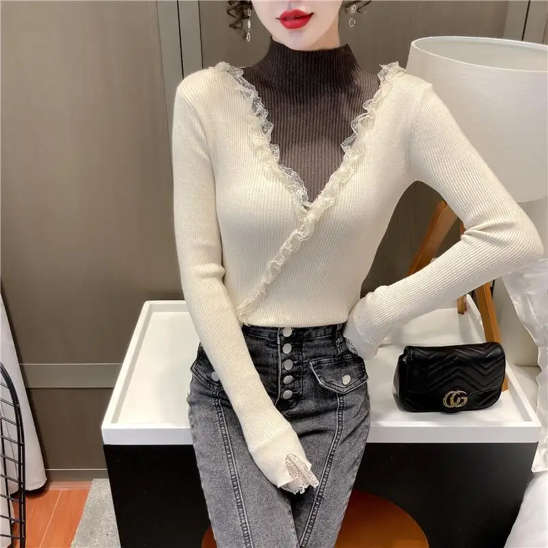 

Spring and autumn new color matching fake two-piece pullover sweater women's lace self-cultivation western style wild bottoming