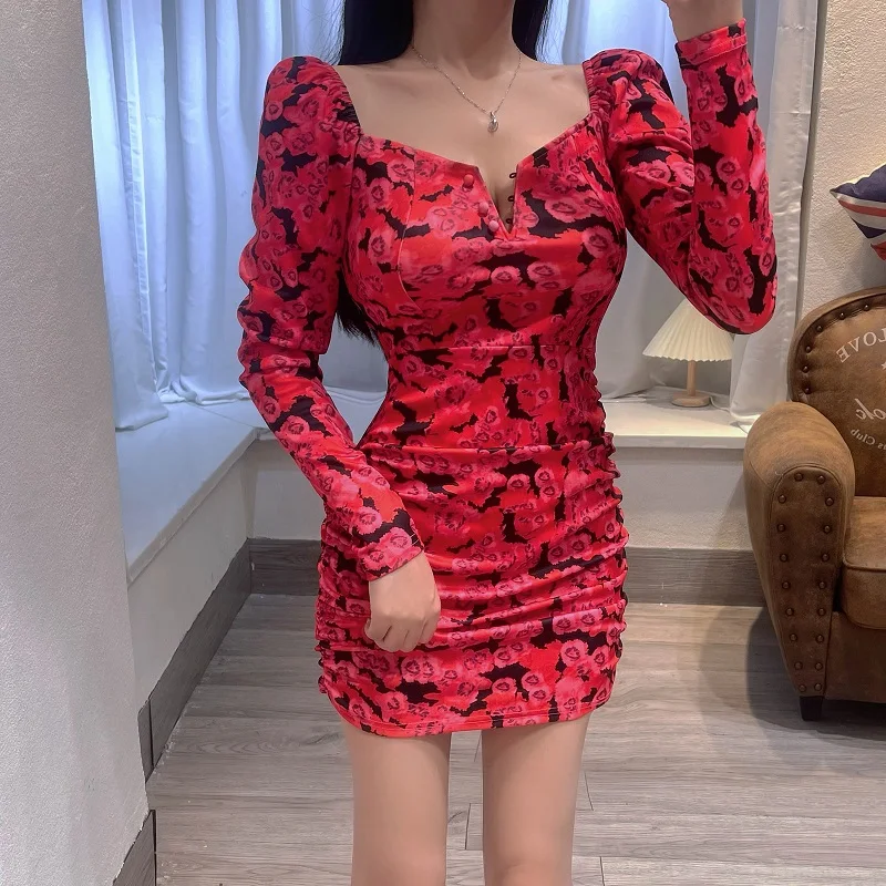 

2022 new fashion ladies sexy print temperament long-sleeved pleated hip dress