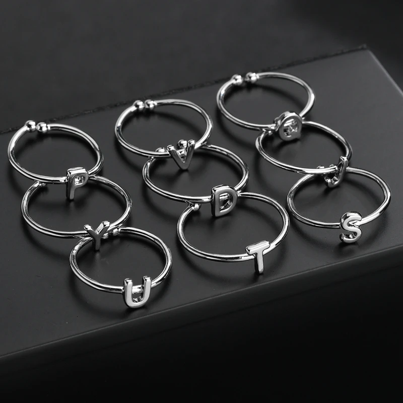 Классическое кольцо с первым буквом для мужчин и женщин простое щедрые кольца